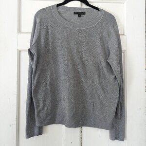 Banana Republic Grey Chevron Knit Sweater Size L